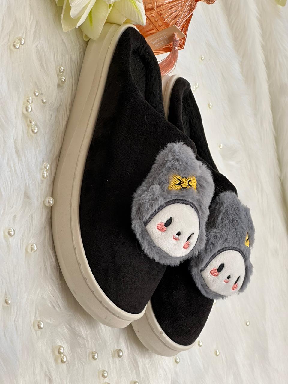 Soft slippers for women