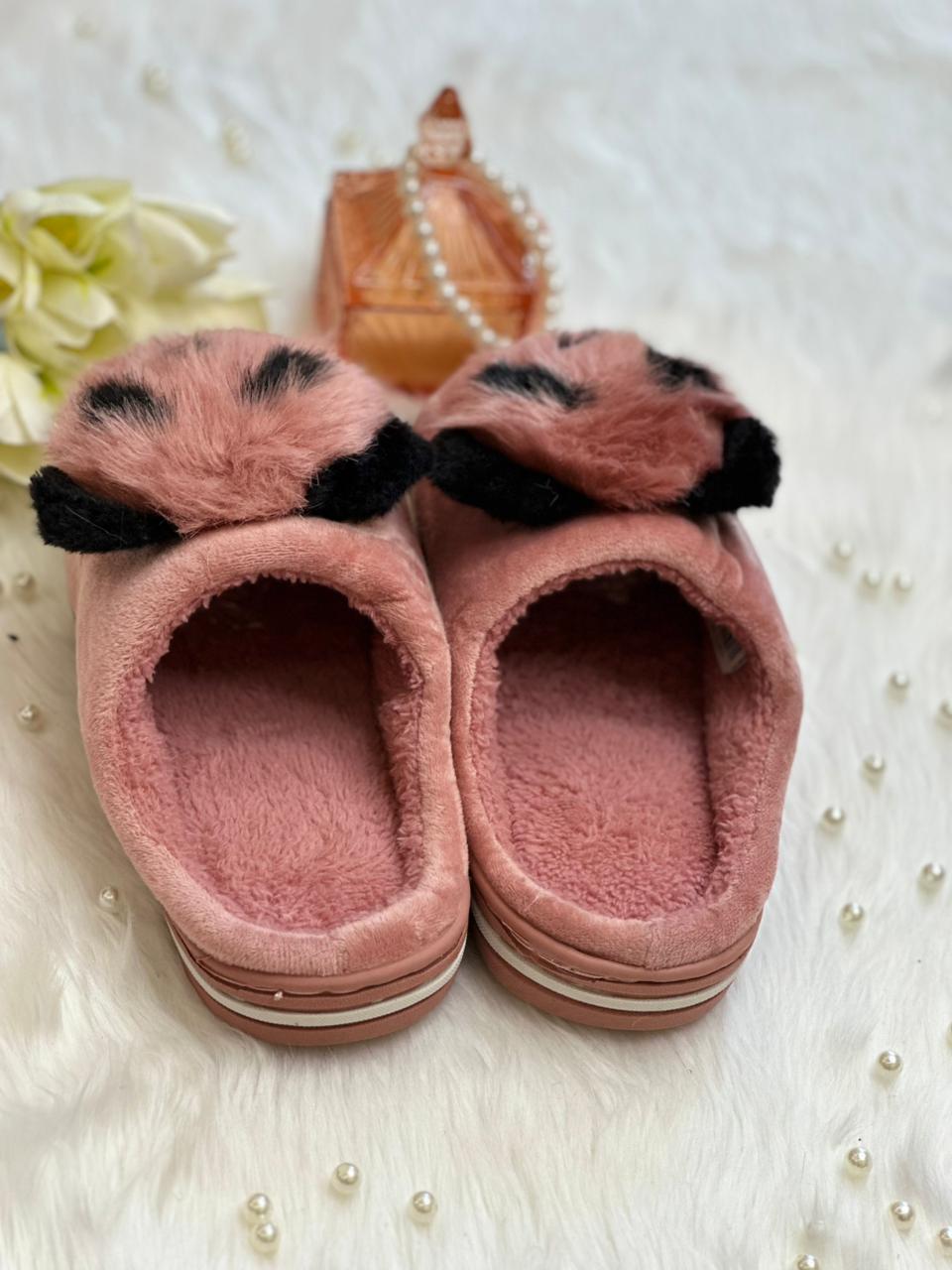 Soft slippers for women