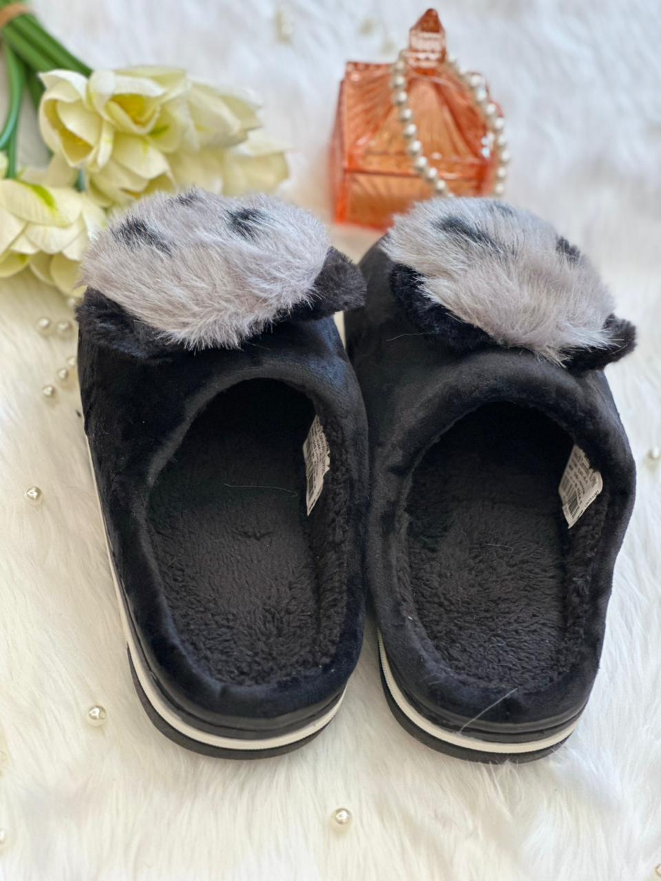 Soft slippers for women