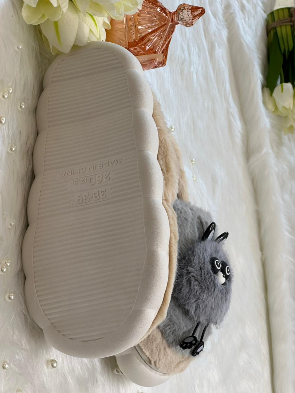 Soft slippers for women