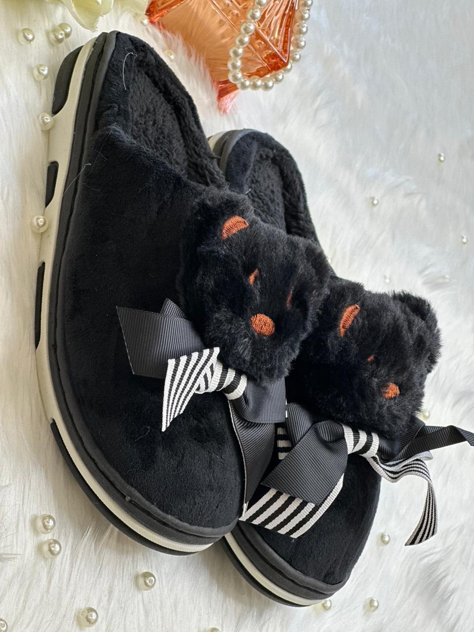 Soft slippers for women