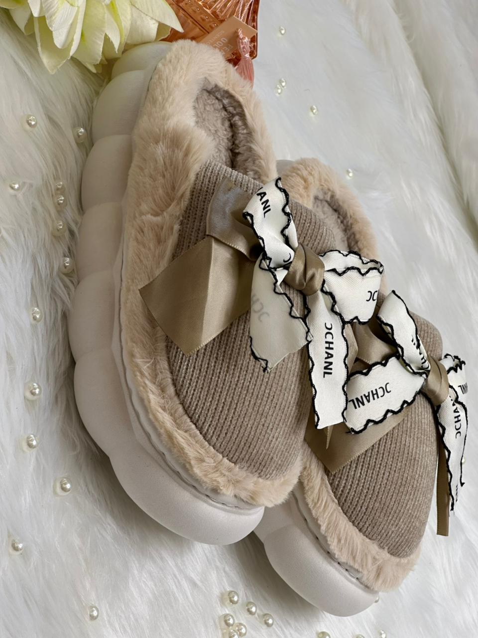 Soft slippers for women