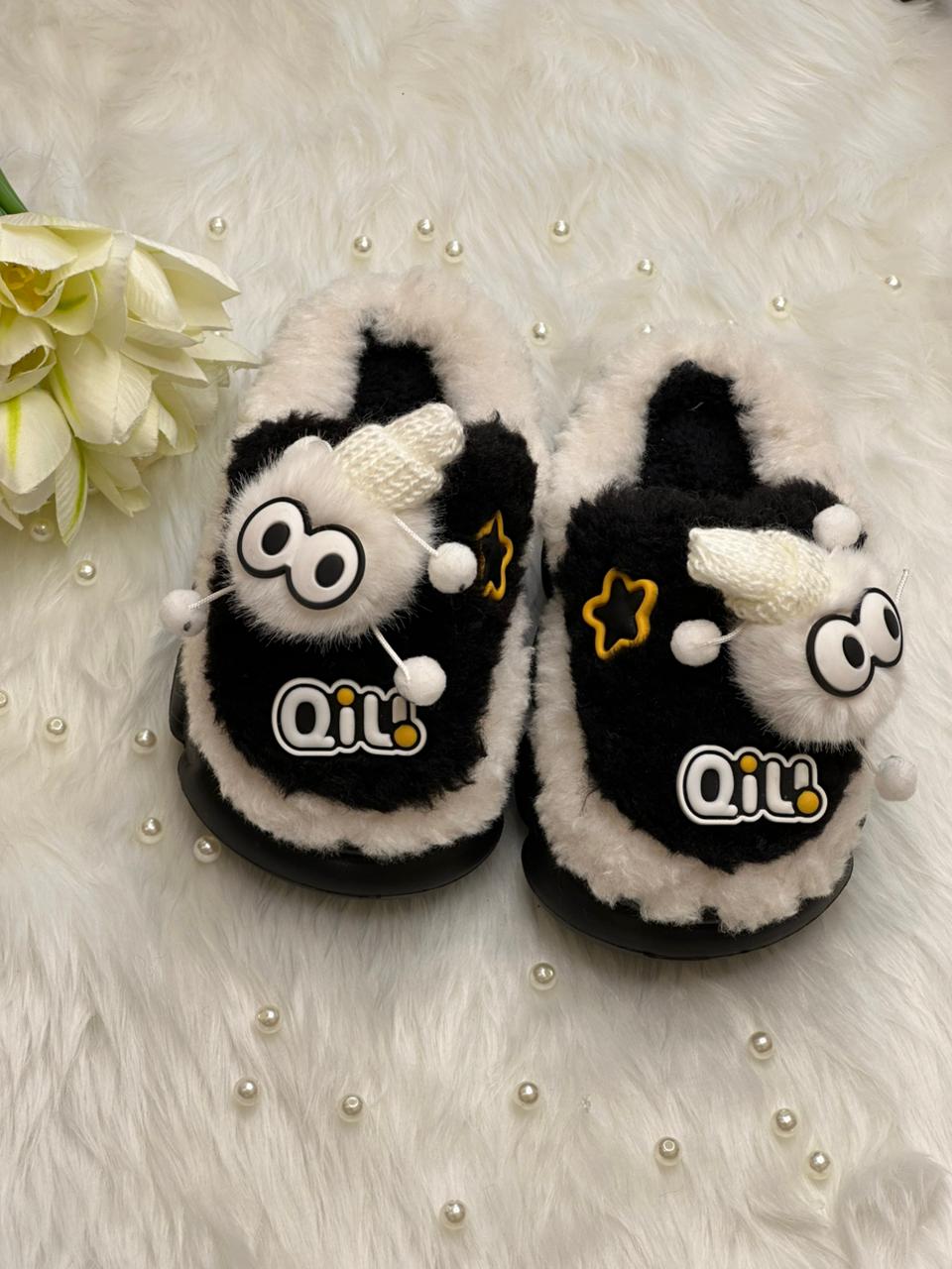 Soft slippers for women