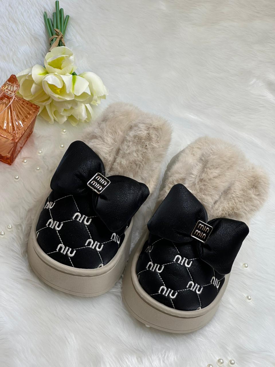 Soft slippers for women