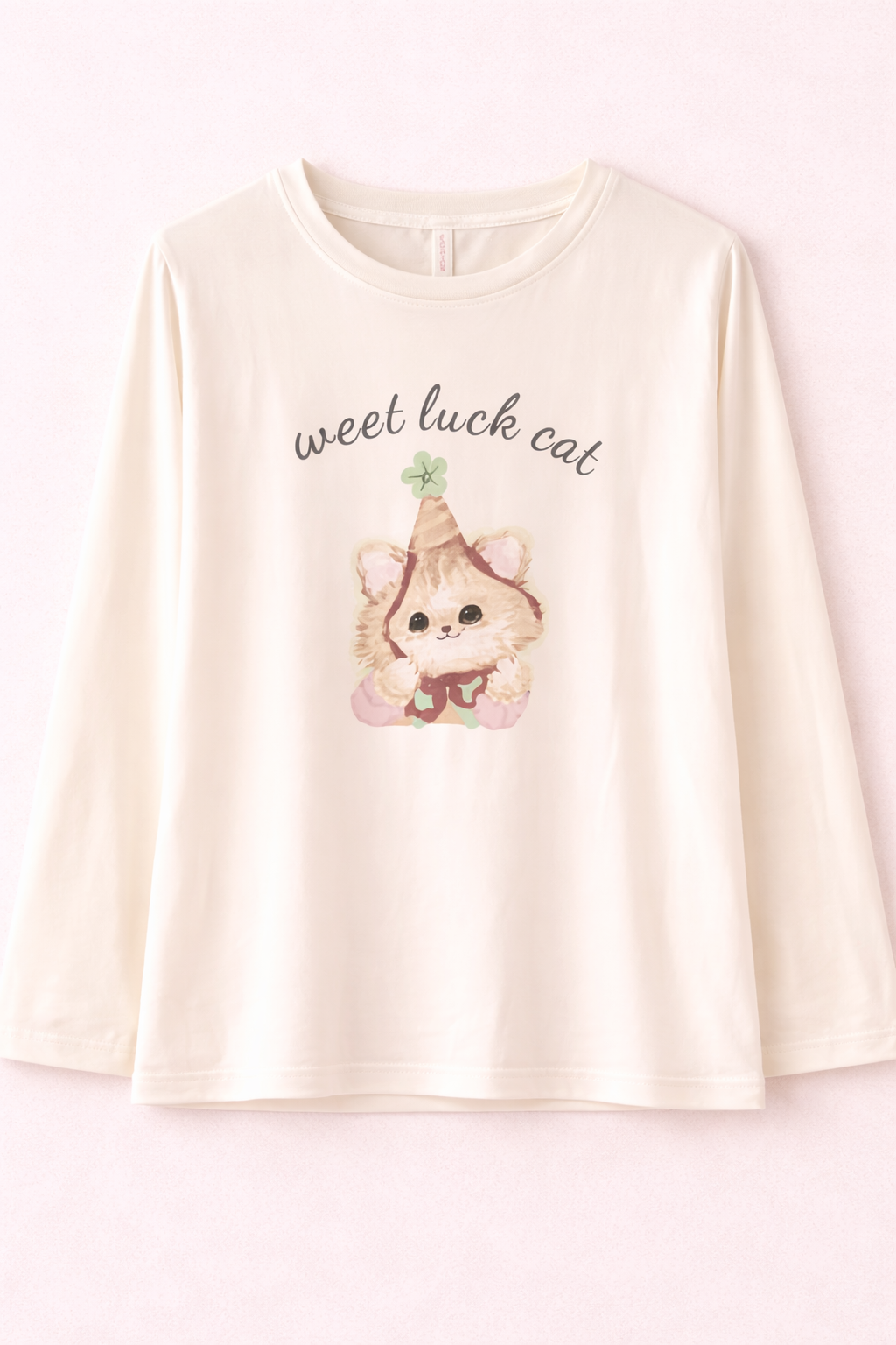 Sweet Luck Cat Cozy Night Suit