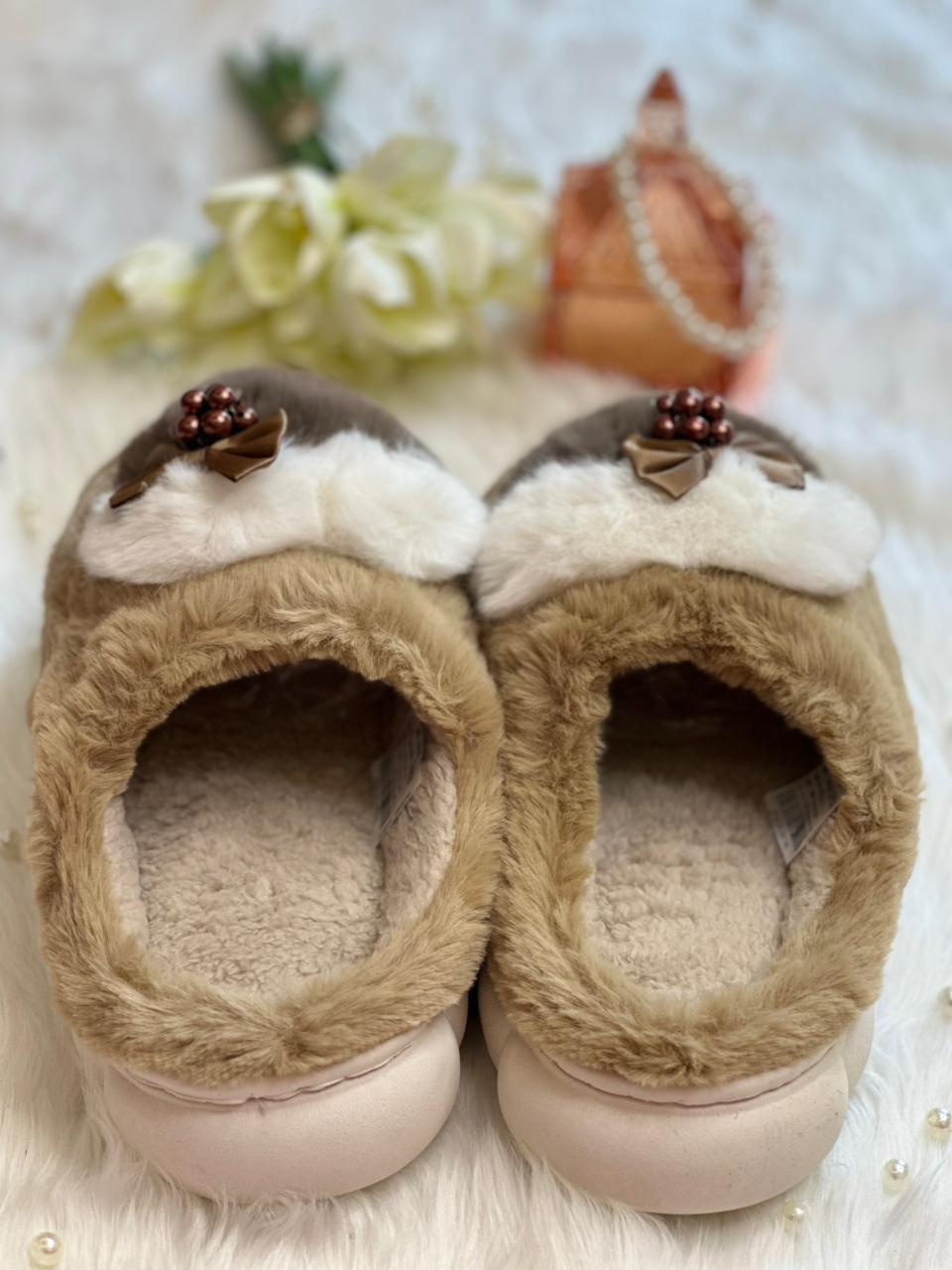 Soft slippers for women