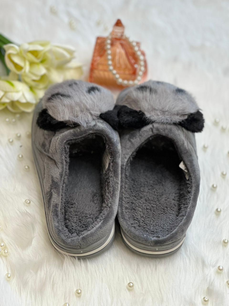 Soft slippers for women