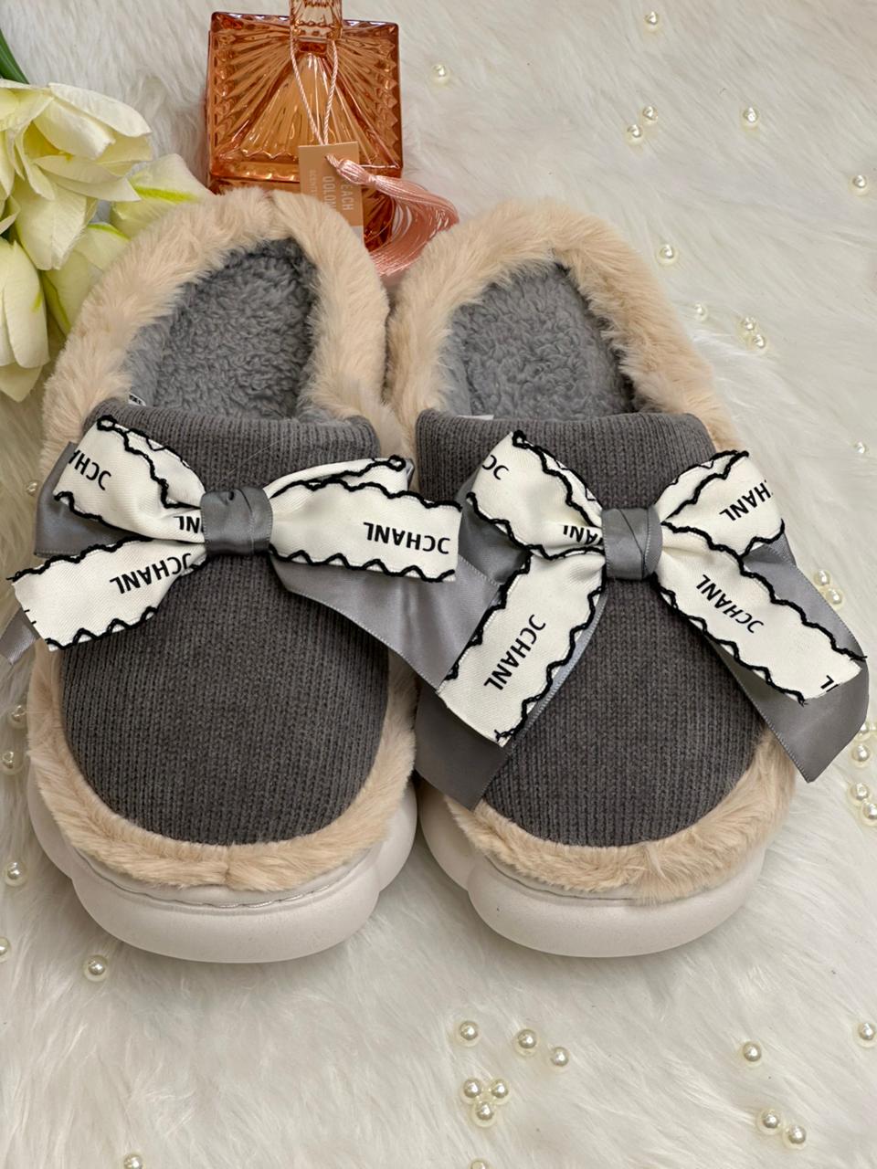 Soft slippers for women