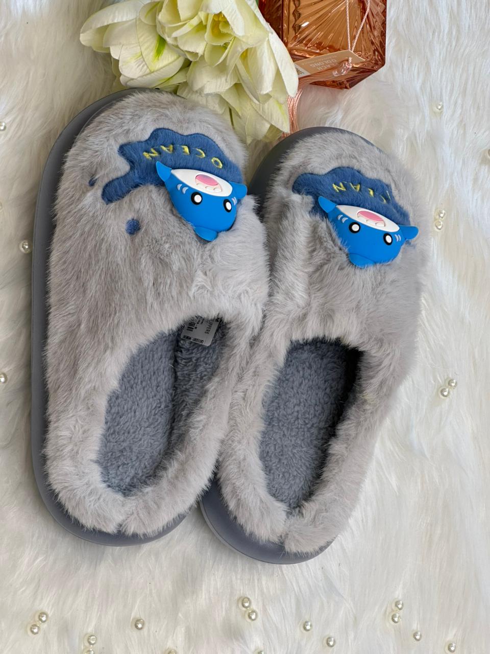 Soft slippers for women