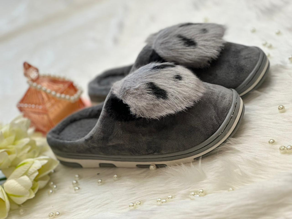 Soft slippers for women