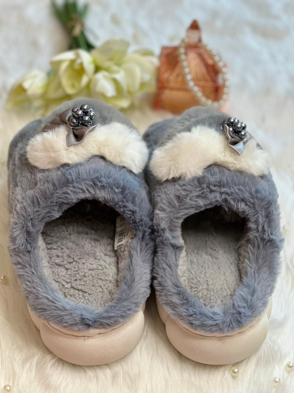 Soft slippers for women