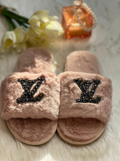Soft slippers for women