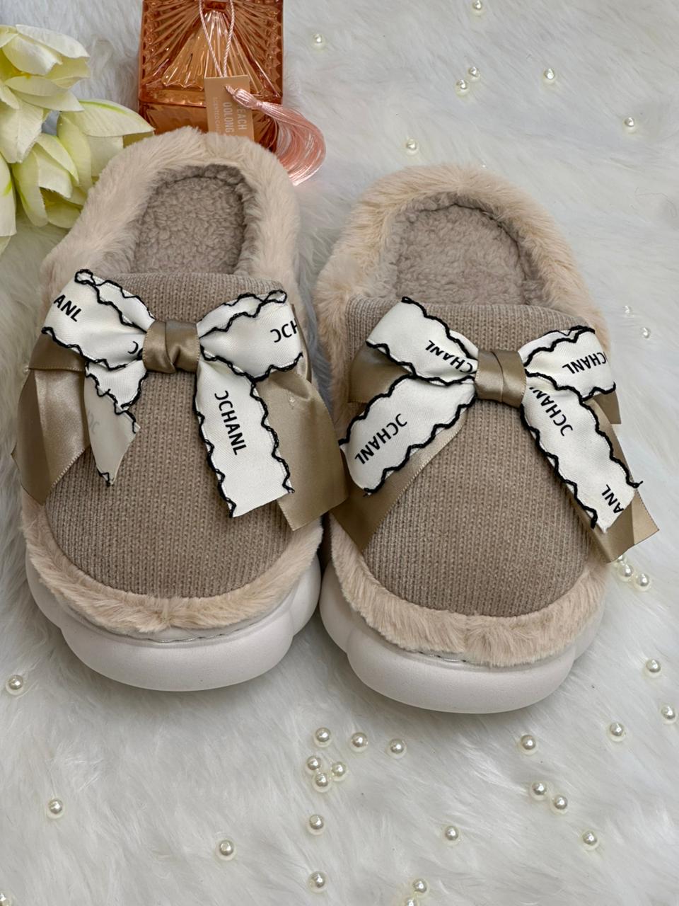 Soft slippers for women