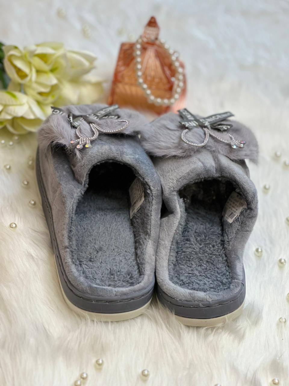 Soft slippers for women