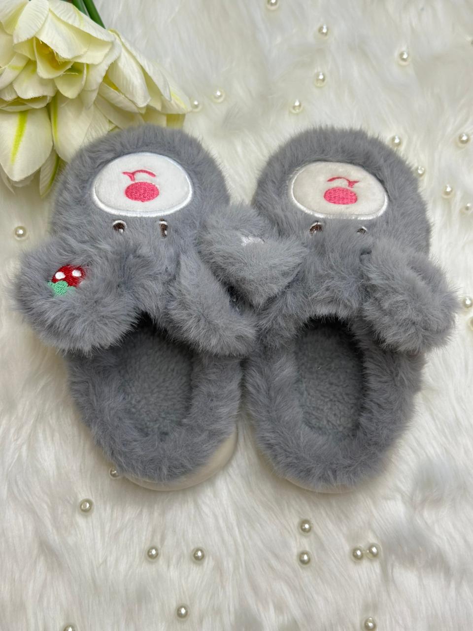 Soft slippers for women