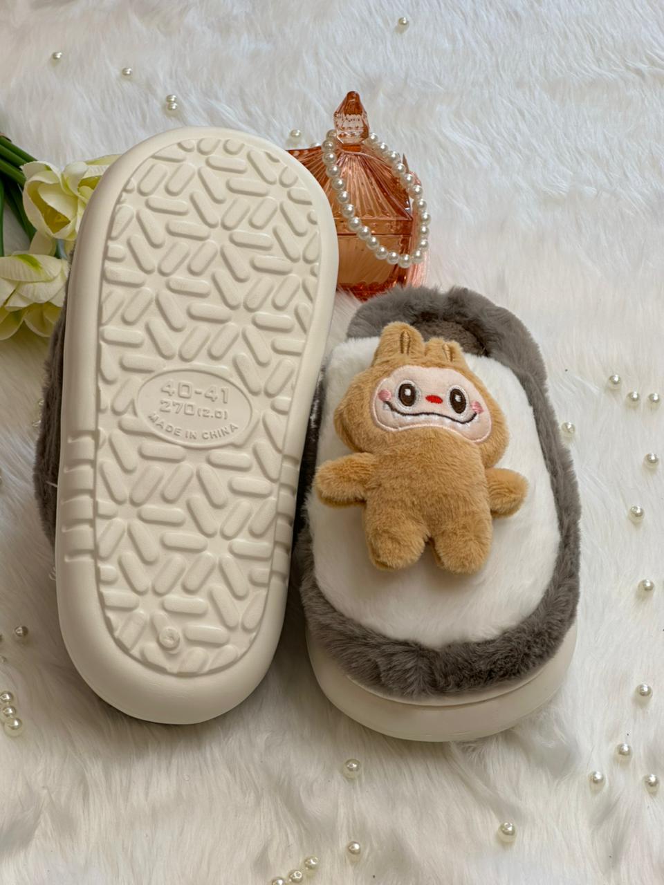 Soft slippers for women