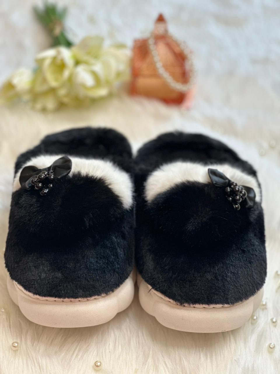 Soft slippers for women