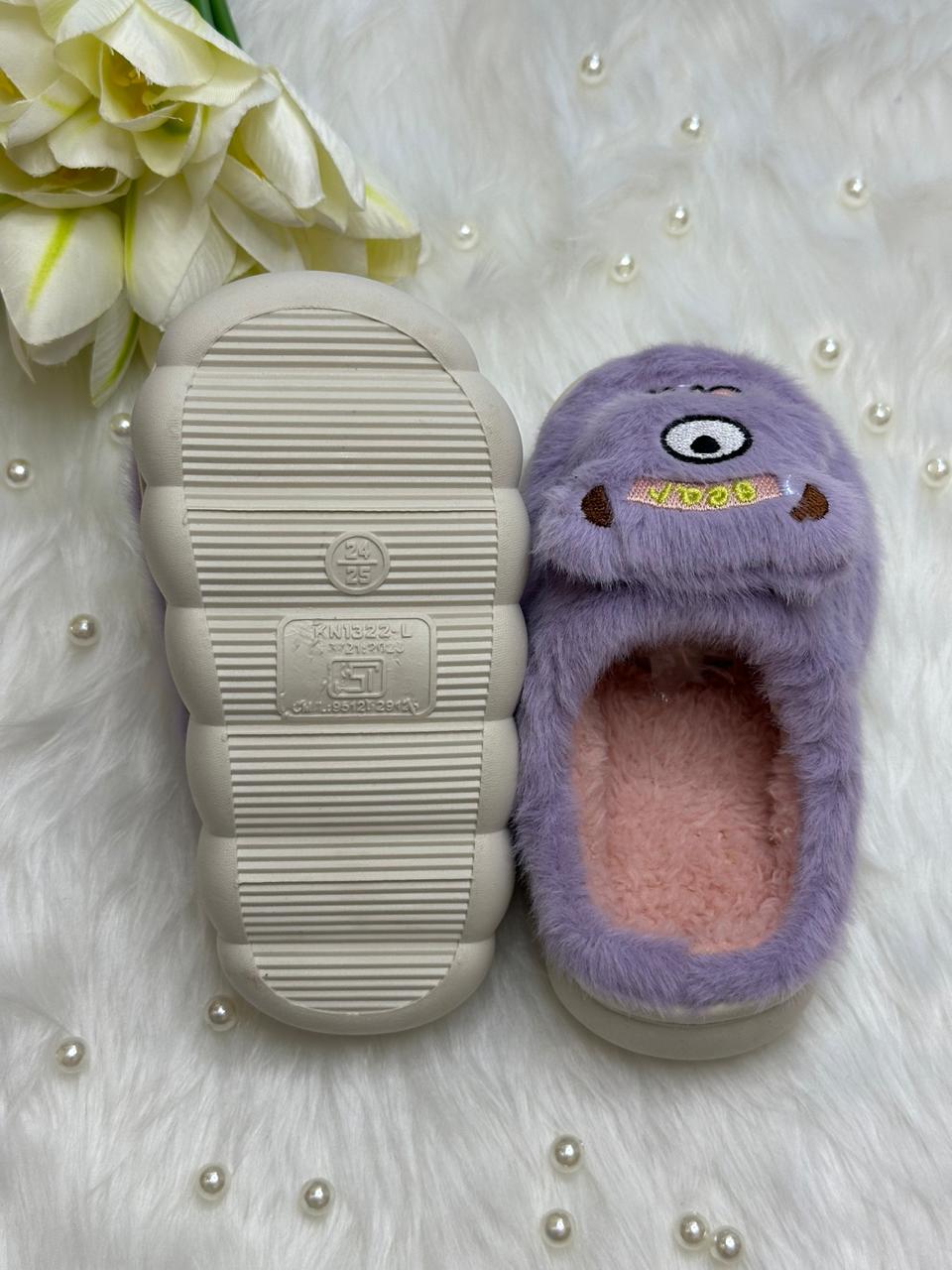 Soft slippers for women