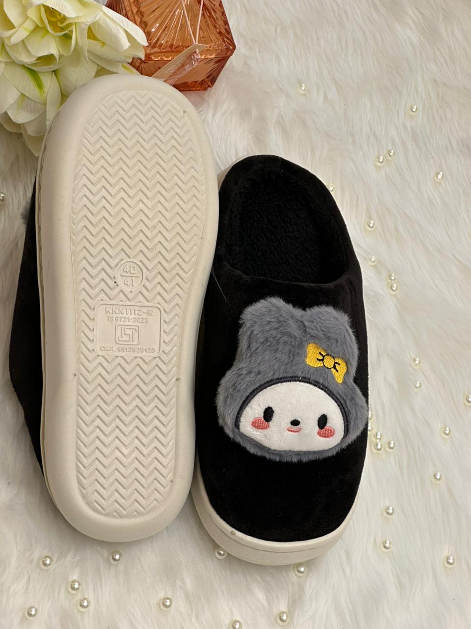 Soft slippers for women
