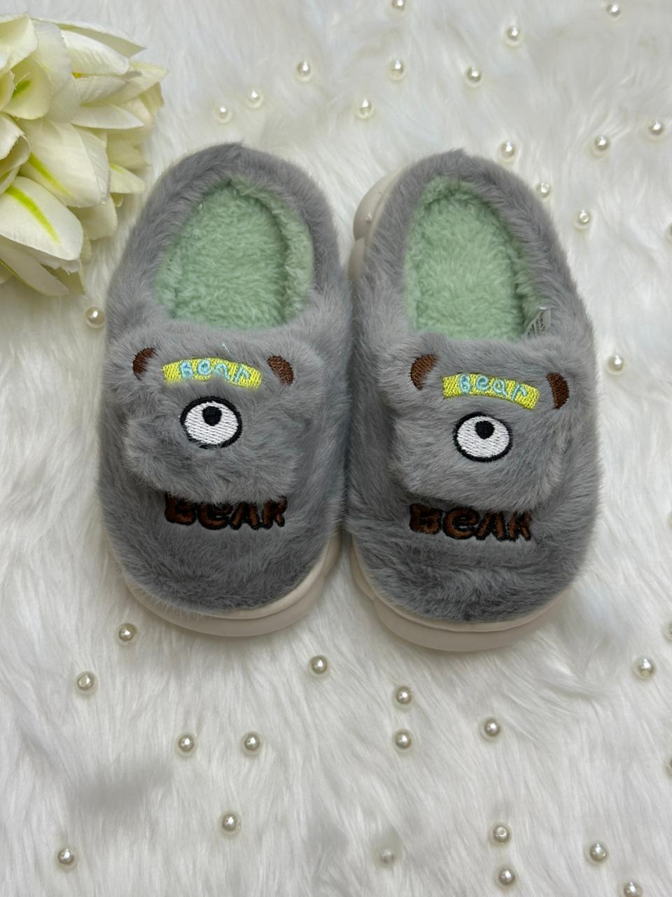 Soft slippers for women
