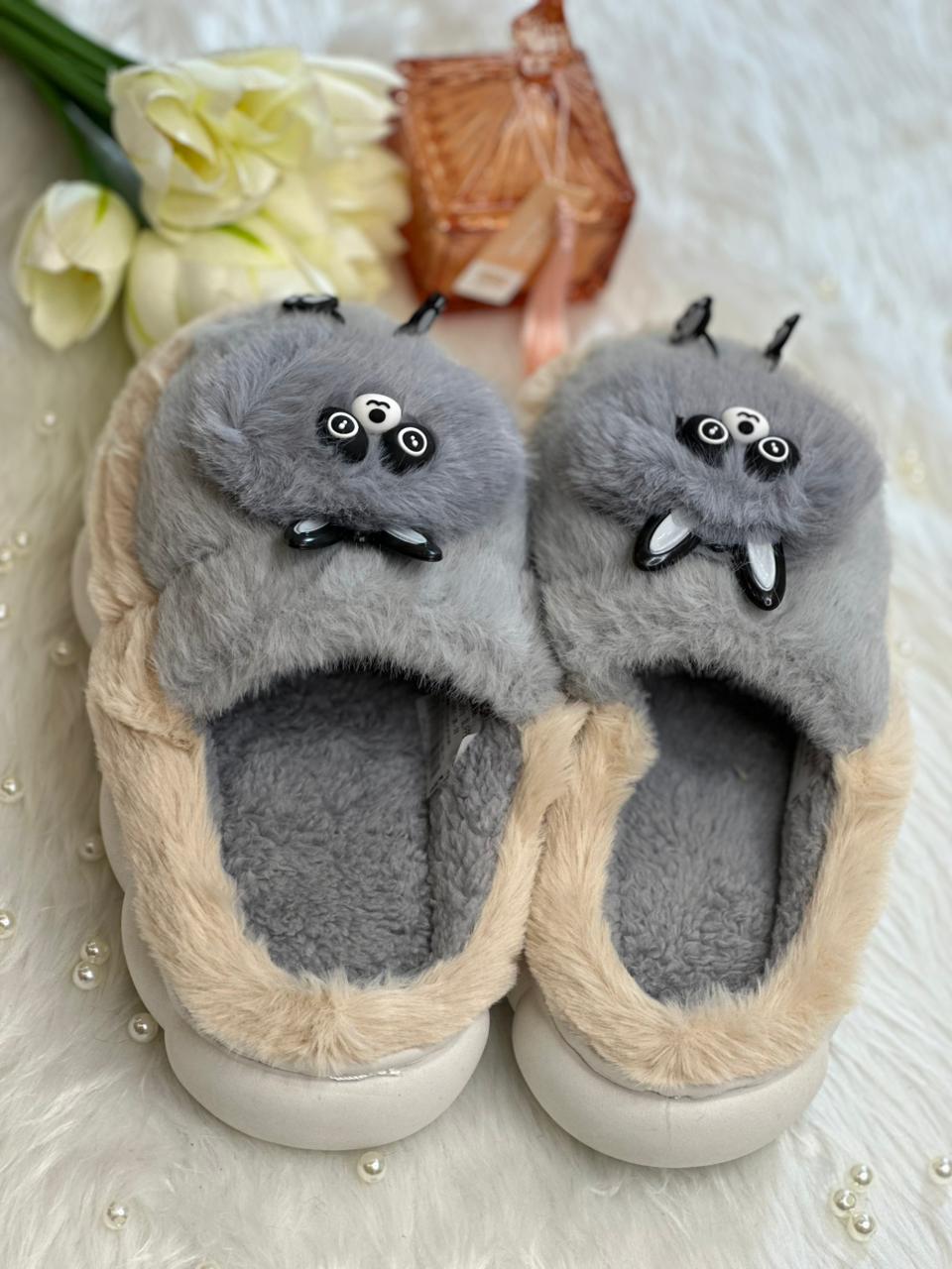 Soft slippers for women