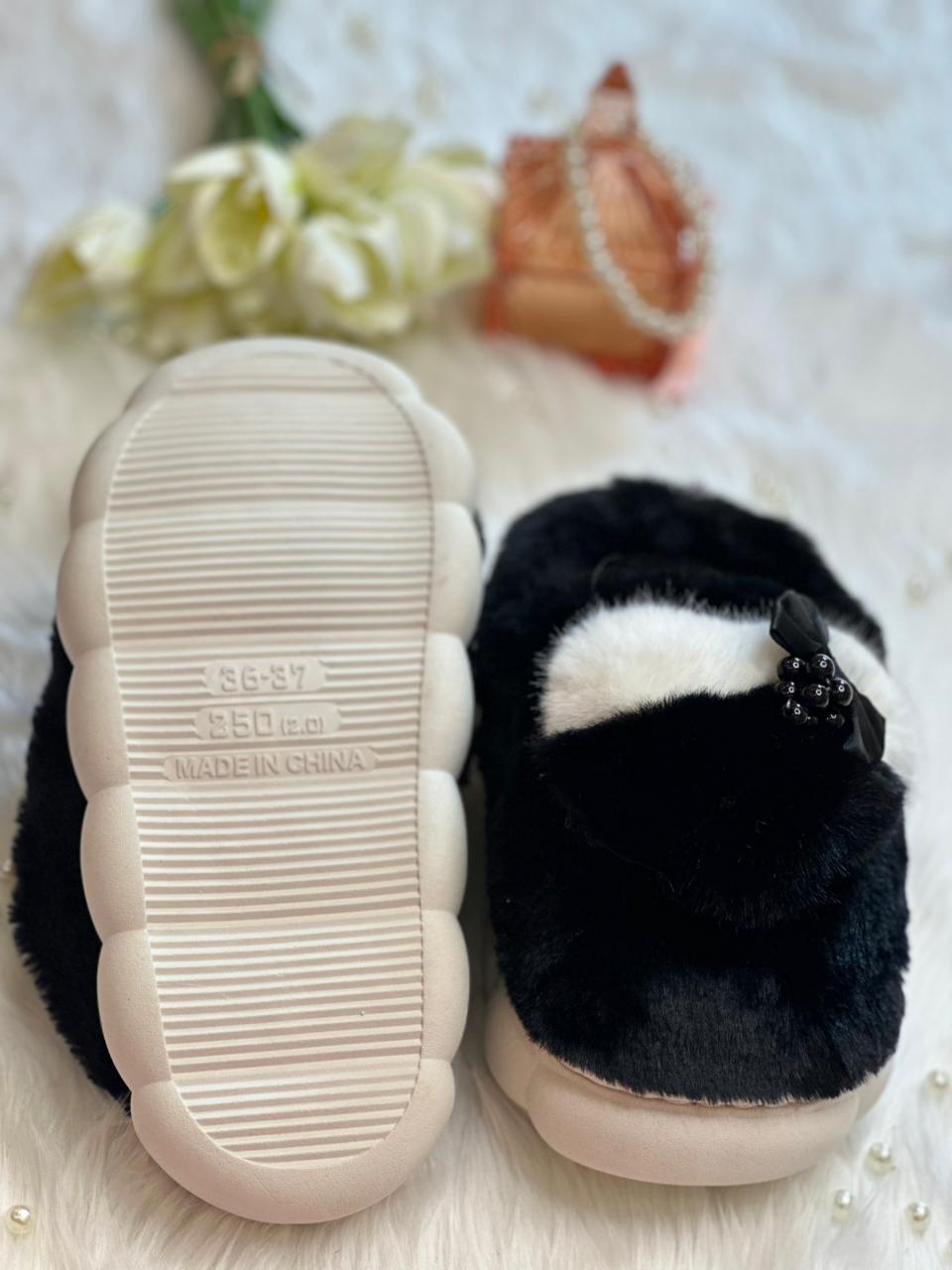 Soft slippers for women