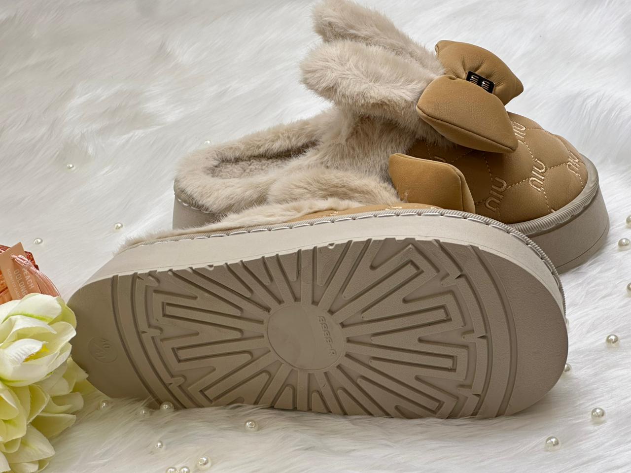 Velvet Beige Bow Cozy Slippers