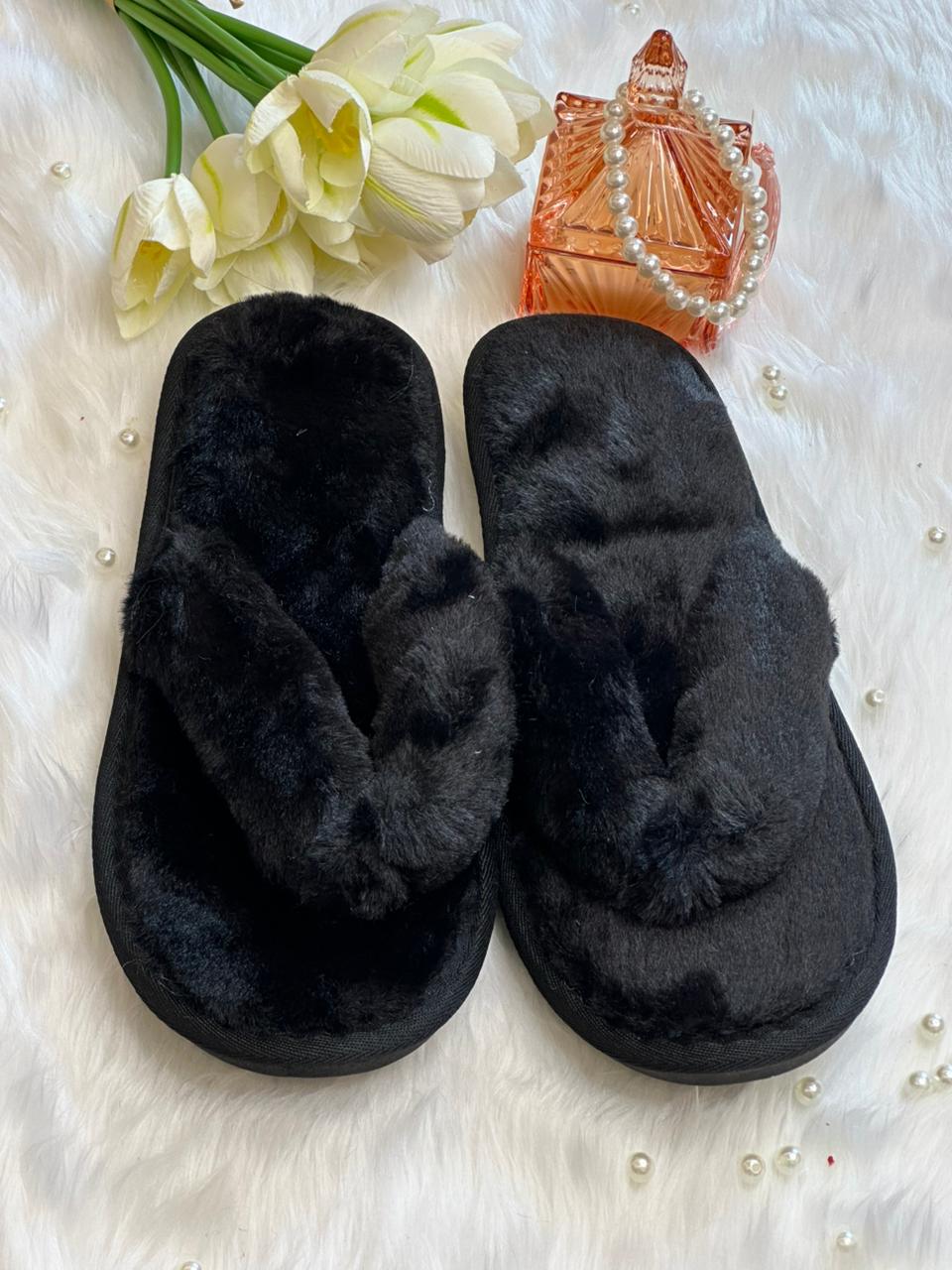 Soft slippers for women