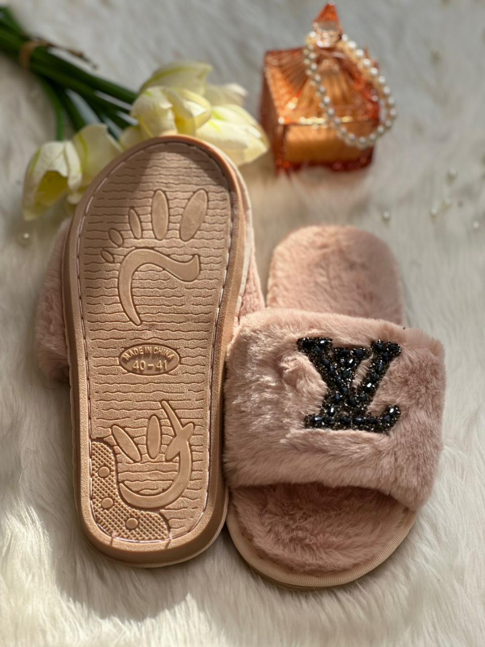 Soft slippers for women