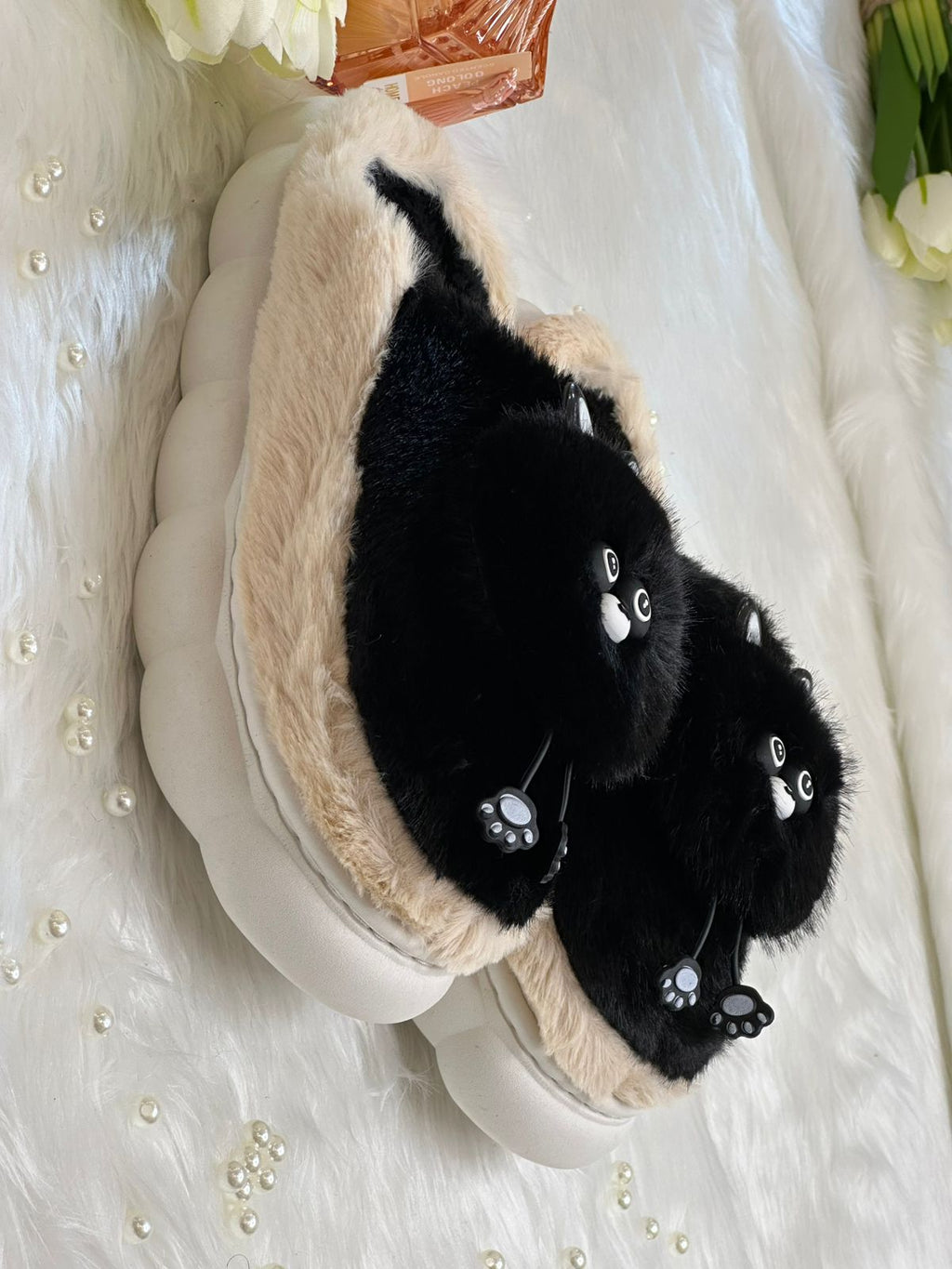 Soft slippers for women
