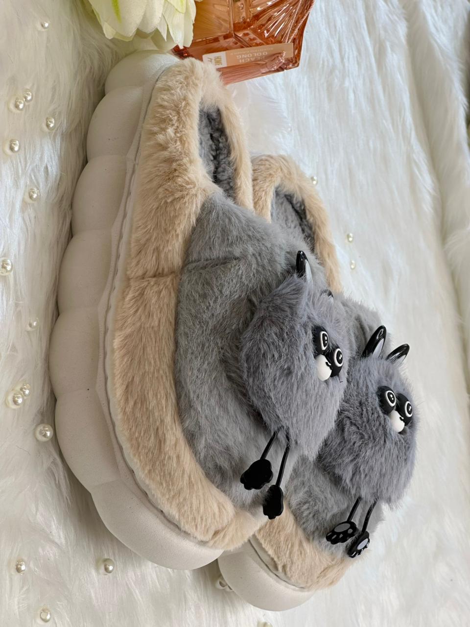 Soft slippers for women