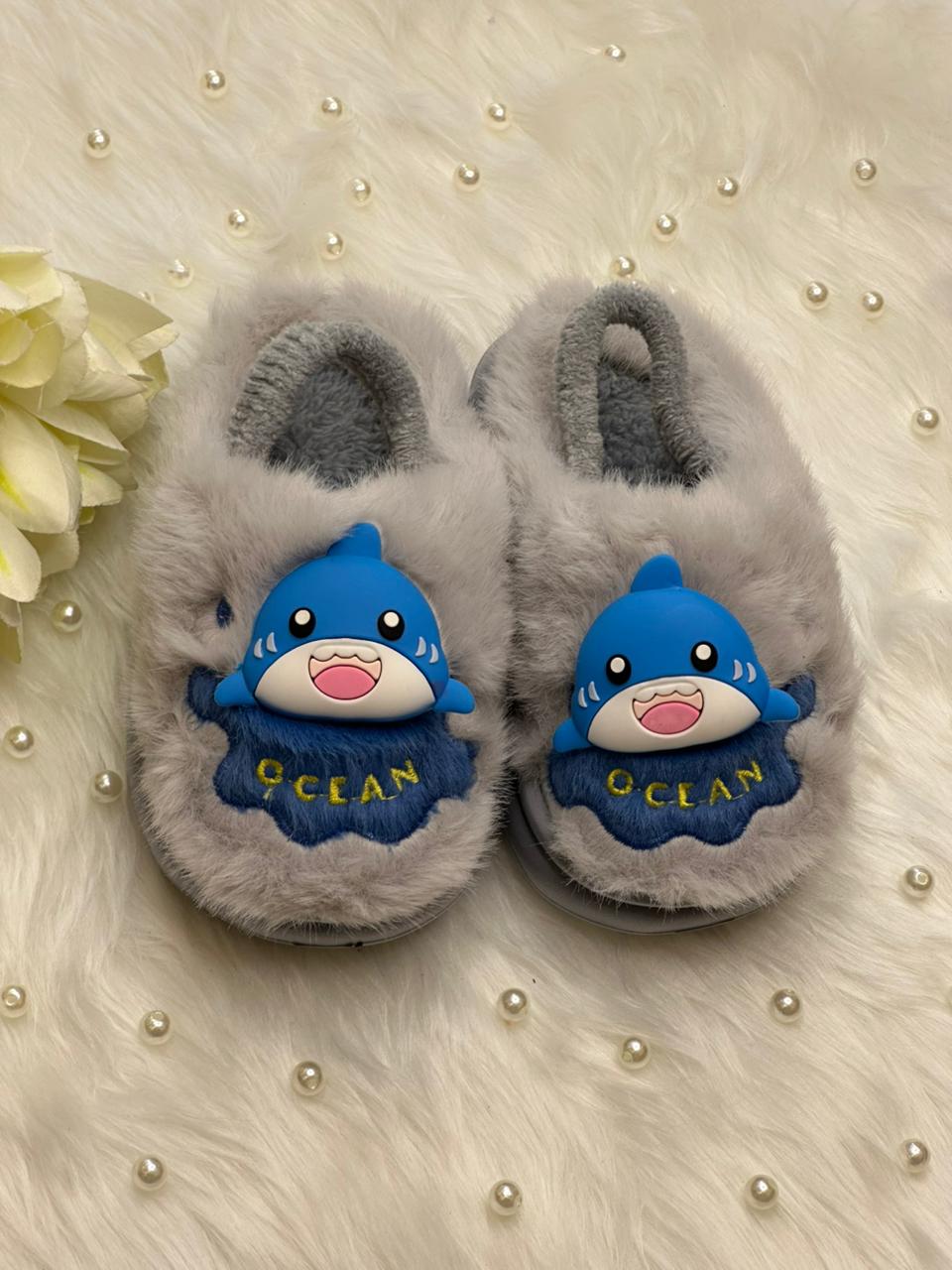 Soft slippers for women