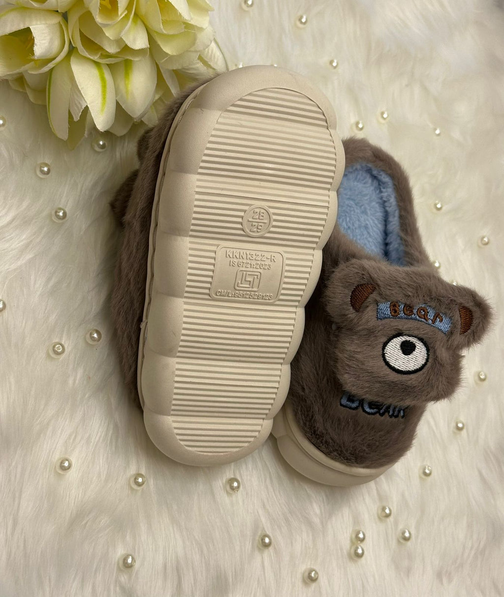Soft slippers for women