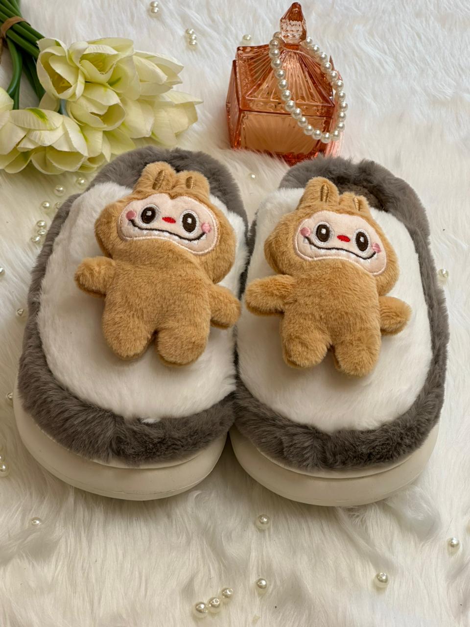 Soft slippers for women