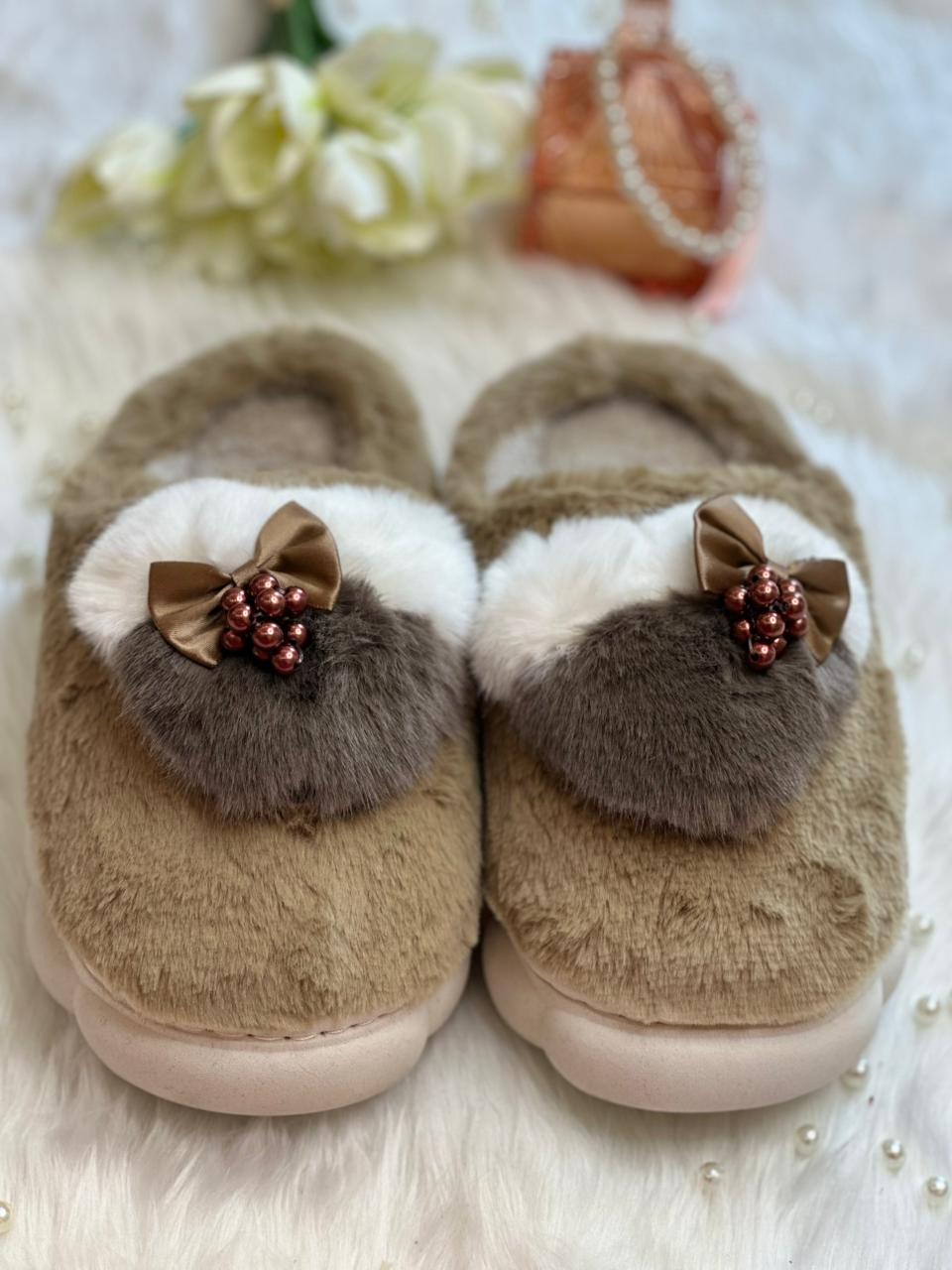 Soft slippers for women